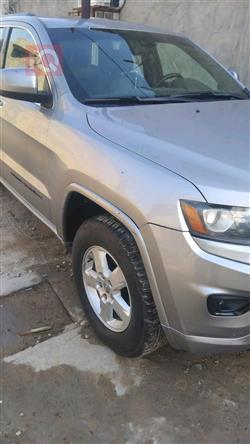 جیپ گراند شیرۆکی